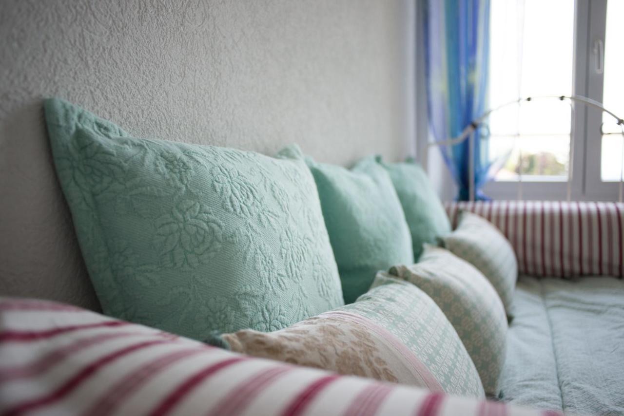 Hotel De La Beroche Saint-Aubin-Sauges Екстер'єр фото
