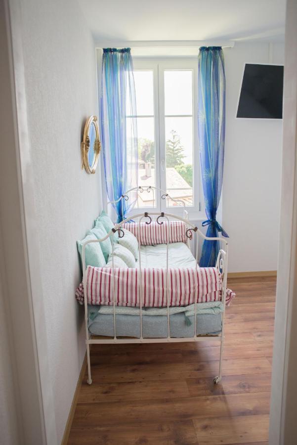 Hotel De La Beroche Saint-Aubin-Sauges Екстер'єр фото