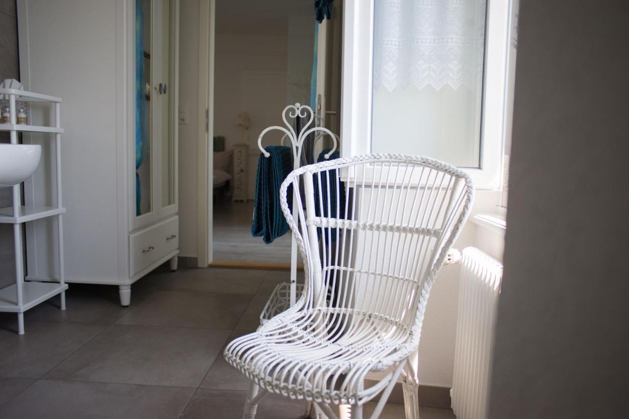 Hotel De La Beroche Saint-Aubin-Sauges Екстер'єр фото