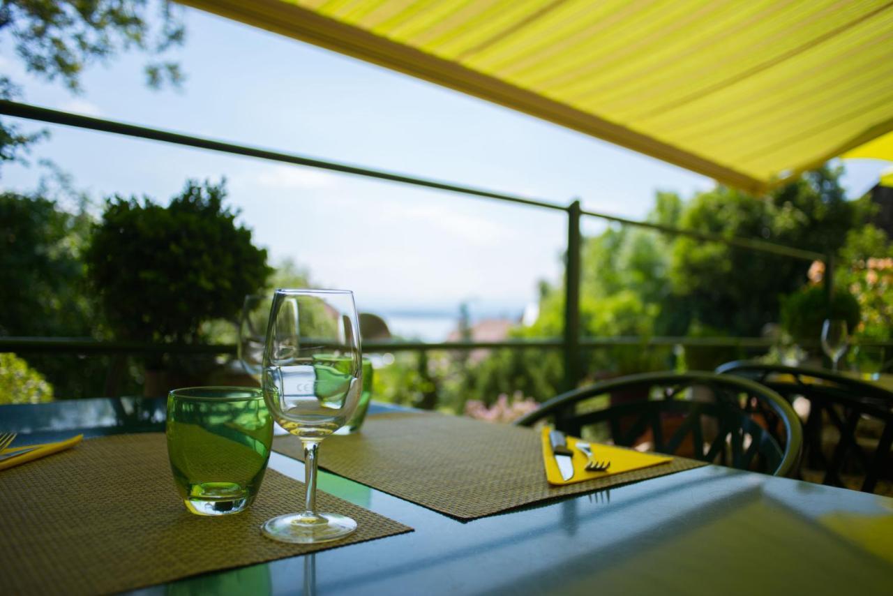 Hotel De La Beroche Saint-Aubin-Sauges Екстер'єр фото